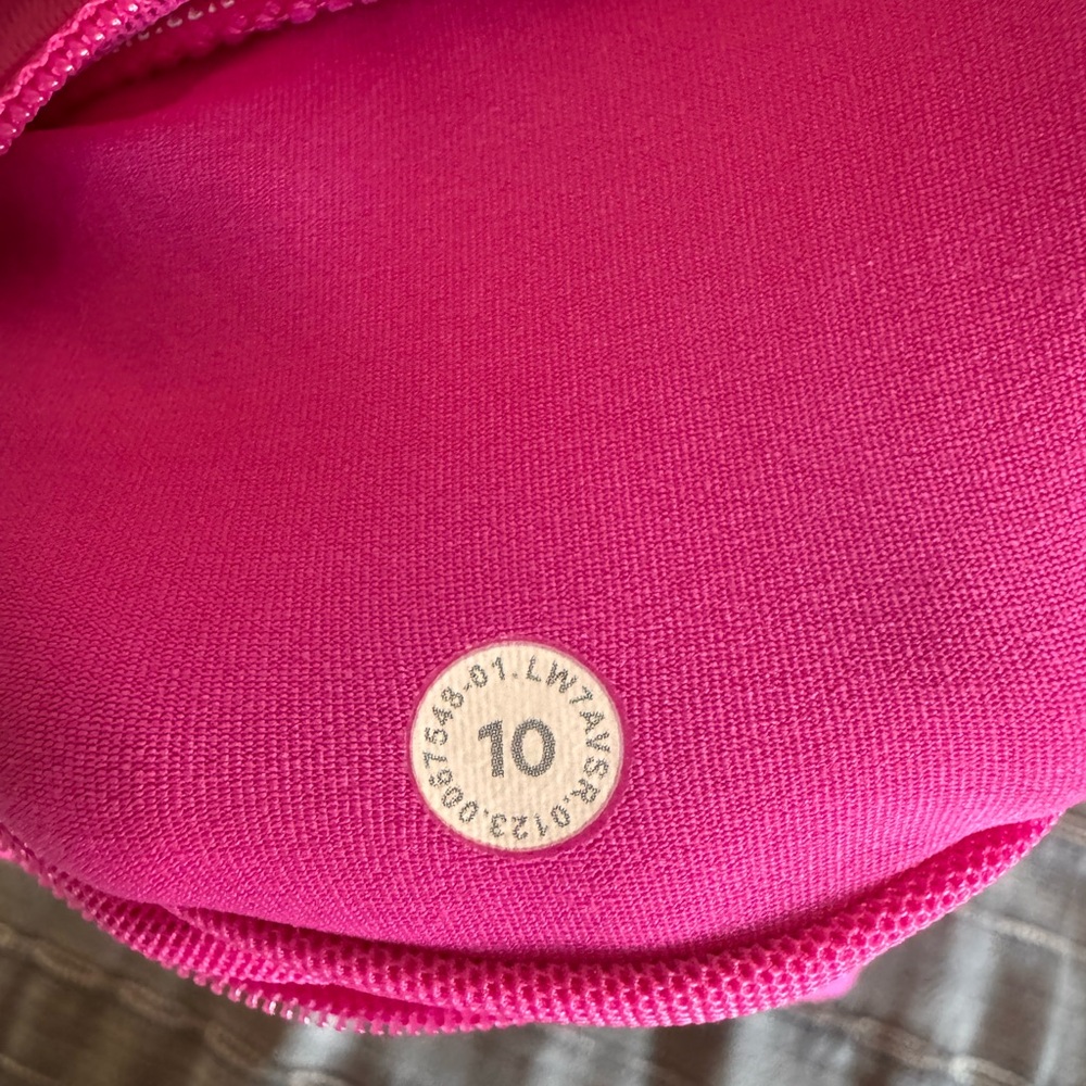 lululemon Speed Up Low-Rise Lined Short 2.5" Sonic Pink 10 - Picture 6 of 11